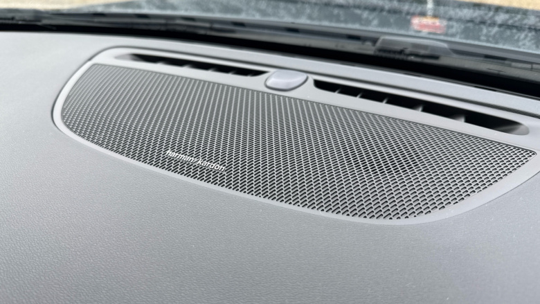 Volvo V60 2.0 B5P Cross Country 5dr AWD Auto Petrol Estate